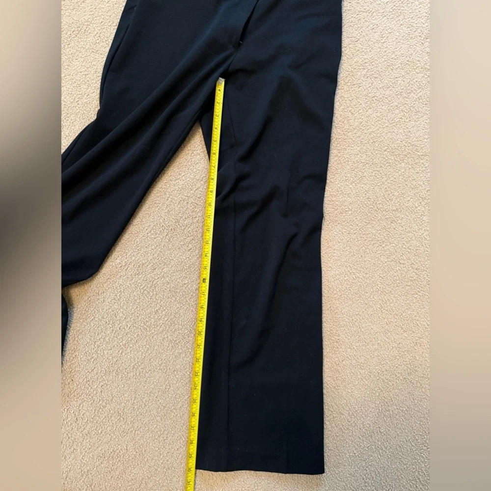 Loft Outlet | Black Curvy Dress Trouser Pants | Size 6 - Picture 4 of 8